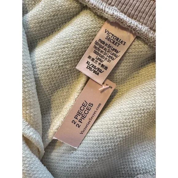 Victoria Secret Hoodie Shorts Set Size XL Soft Stretchy NWT $70 - Picture 10 of 13